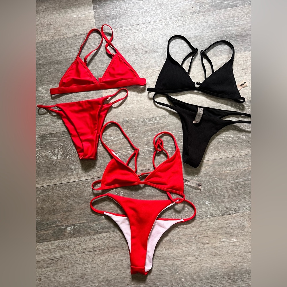 Red and Black Women's Bikini Set(s)